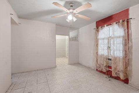 7060 Glen Mist San Antonio TX 78239