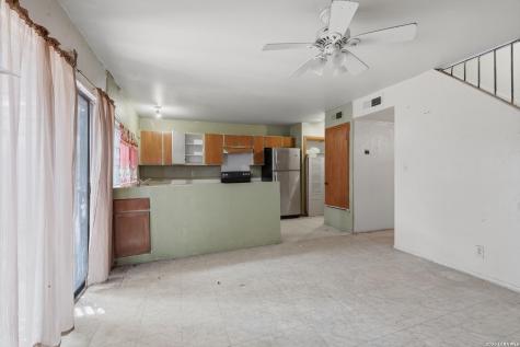 7060 Glen Mist San Antonio TX 78239