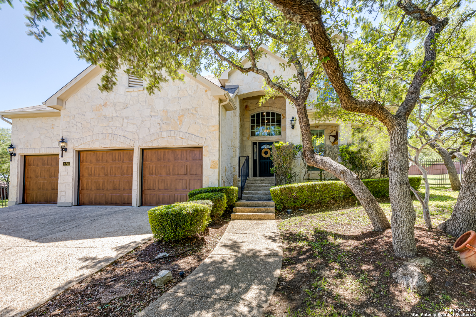 422 Highland Hill San Antonio TX 78260