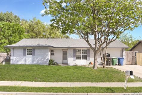4318 Eagle Nest San Antonio TX 78233