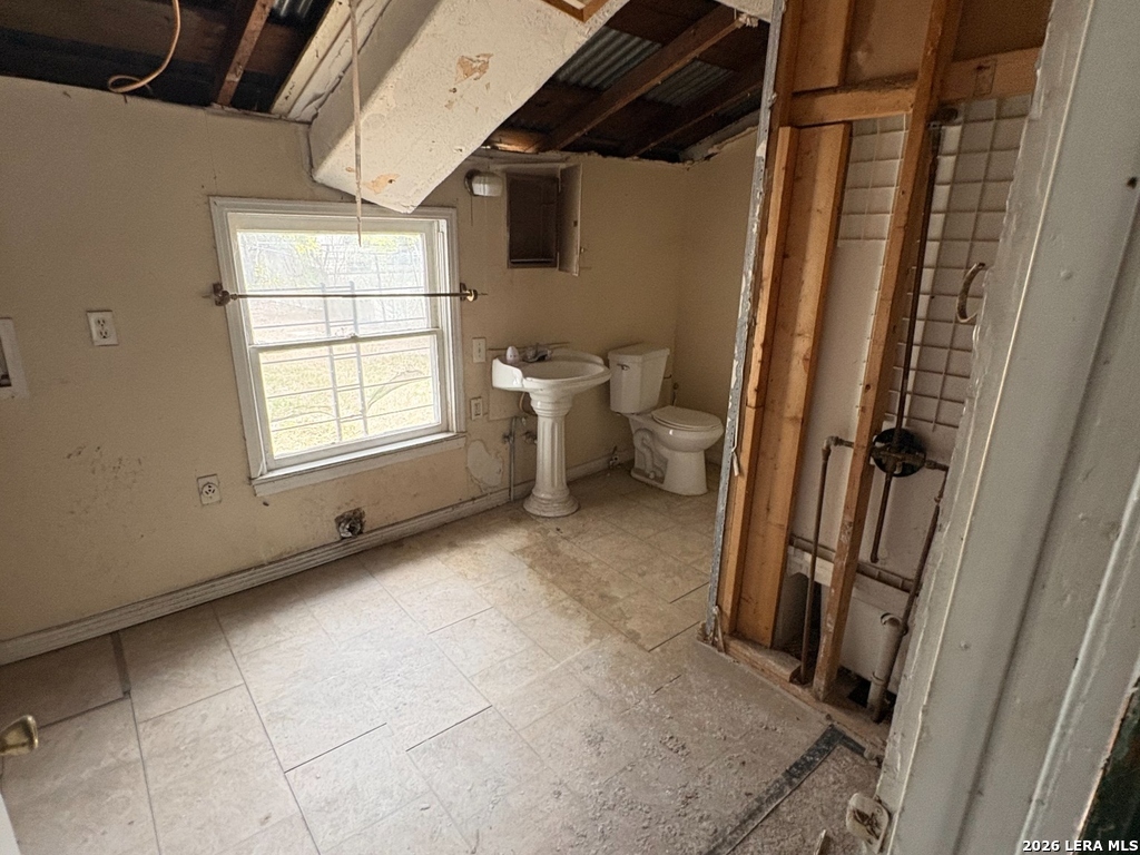 211 Gabriel San Antonio TX 78202