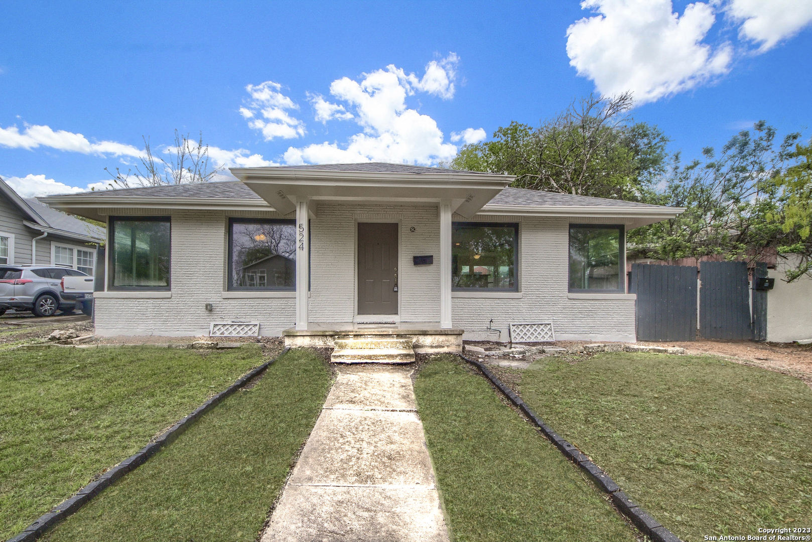 524 Queen Anne Court San Antonio TX 78209
