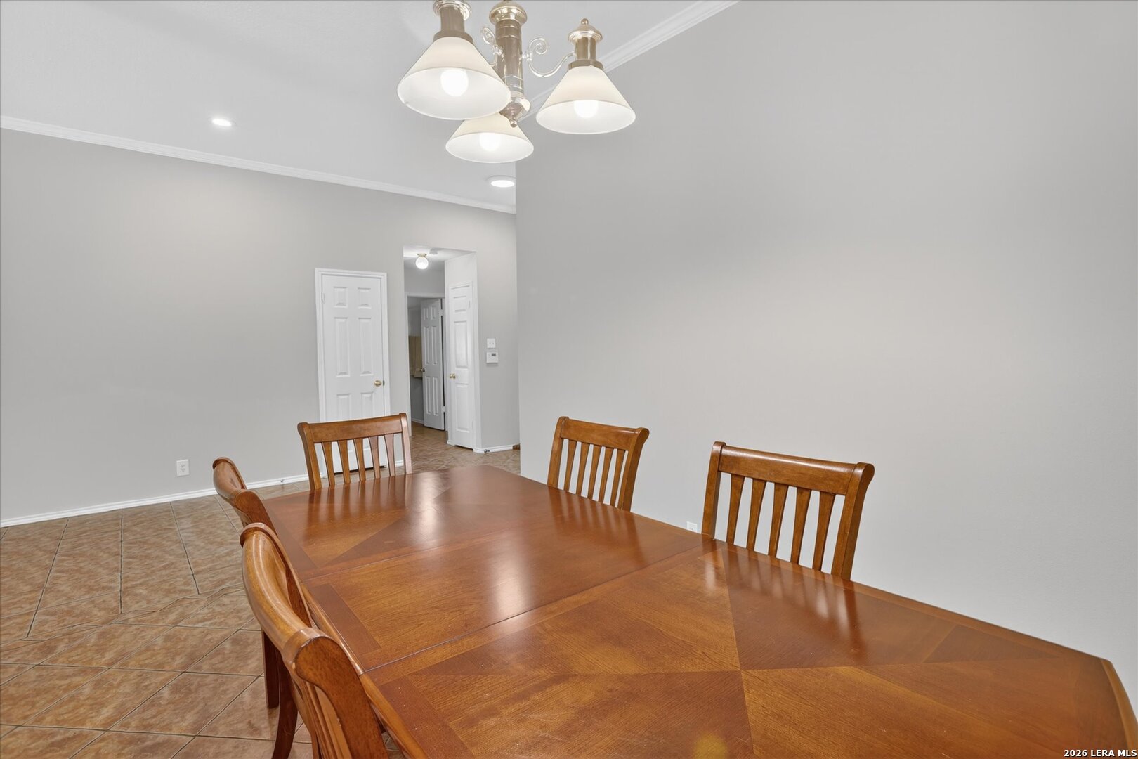 1806 Kingsbridge San Antonio TX 78253