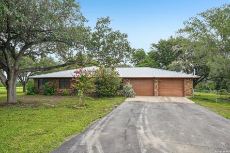 19300 N Fm 81 Hobson TX 78117