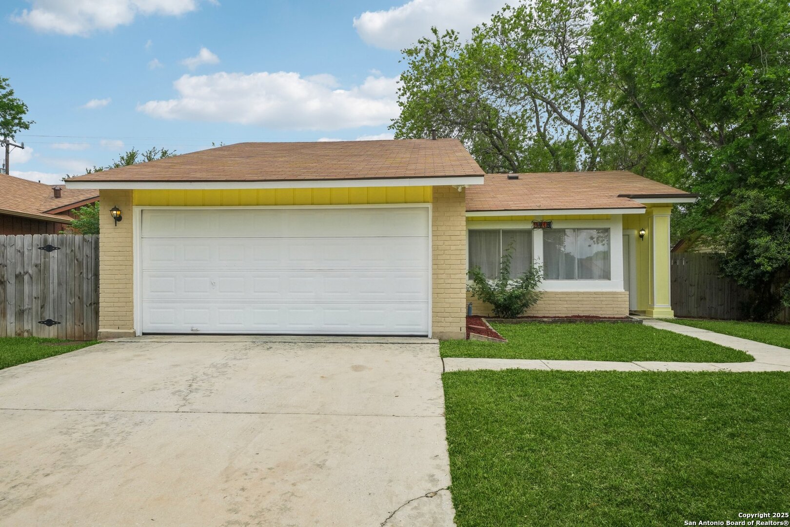 9418 Points Edge San Antonio TX 78250