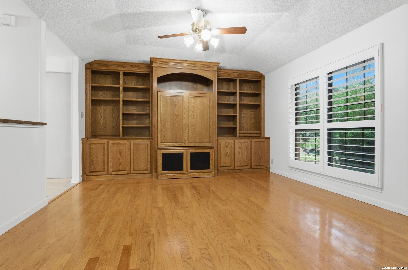 21009 Hickory Bend Garden Ridge TX 78266