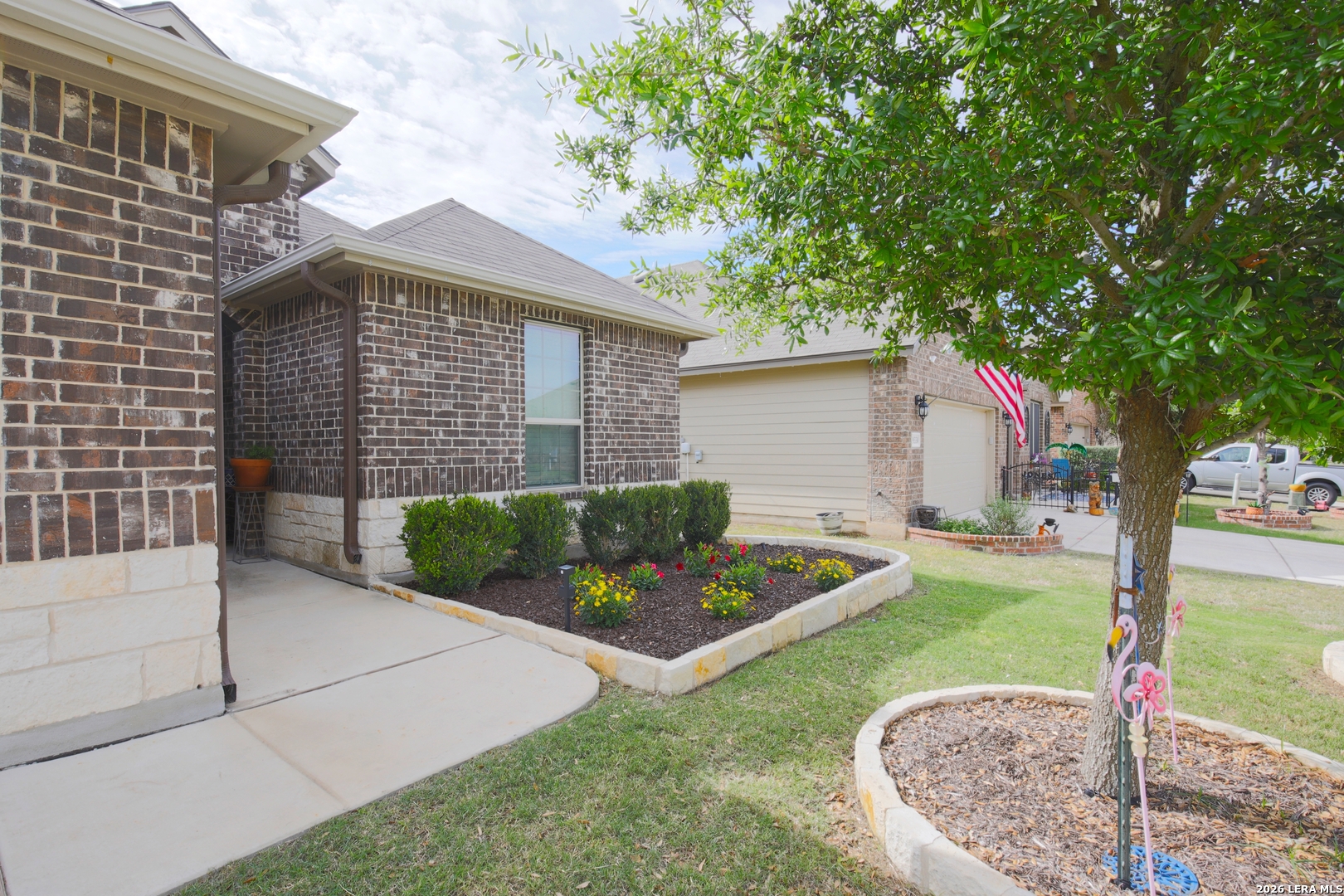 9334 Sundrop Valley San Antonio TX 78254