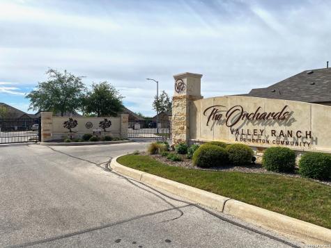 9334 Sundrop Valley San Antonio TX 78254