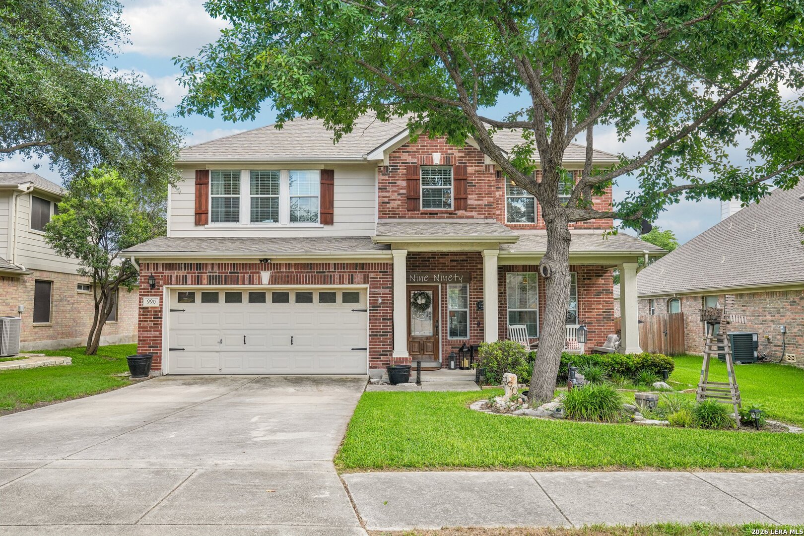 990 Oak Park Schertz TX 78154