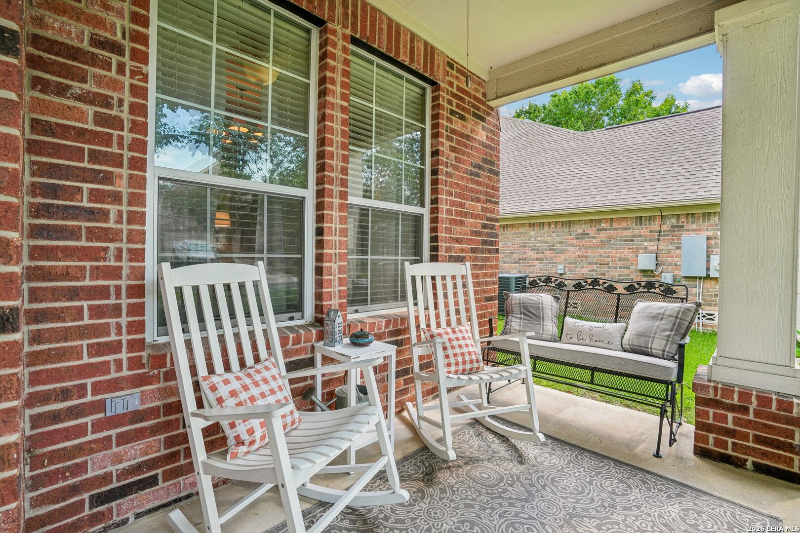 990 Oak Park Schertz TX 78154