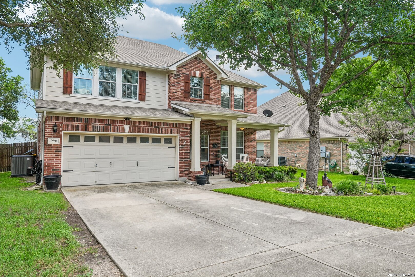990 Oak Park Schertz TX 78154