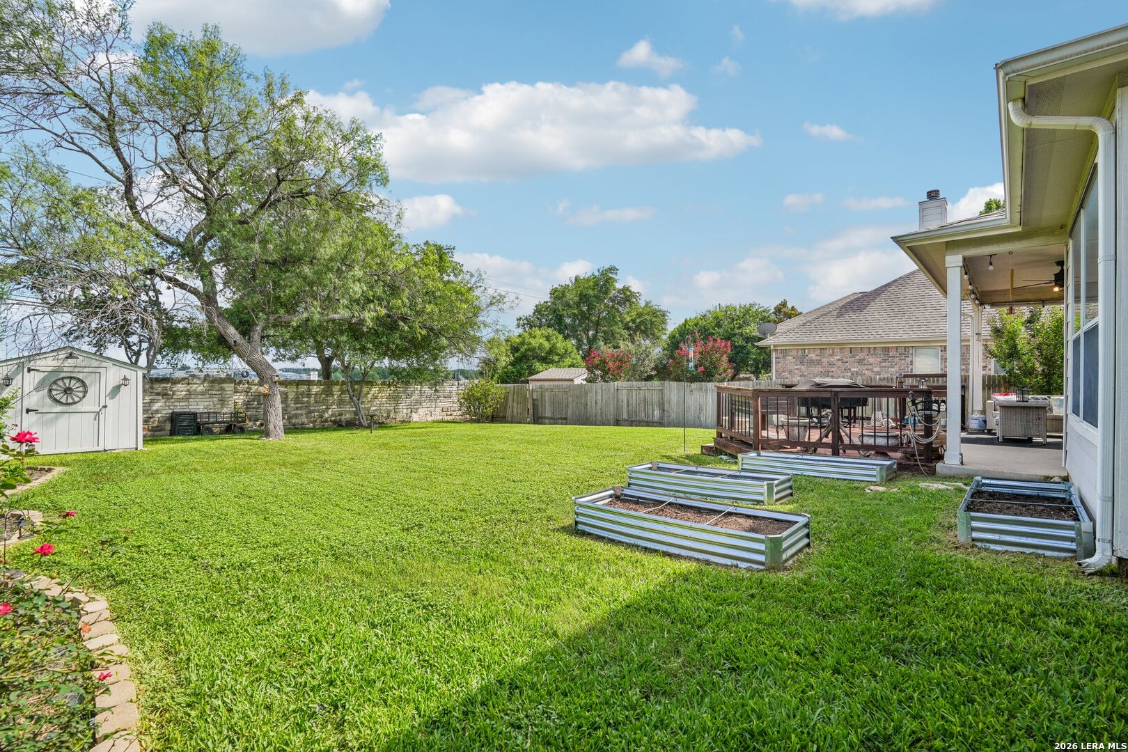 990 Oak Park Schertz TX 78154