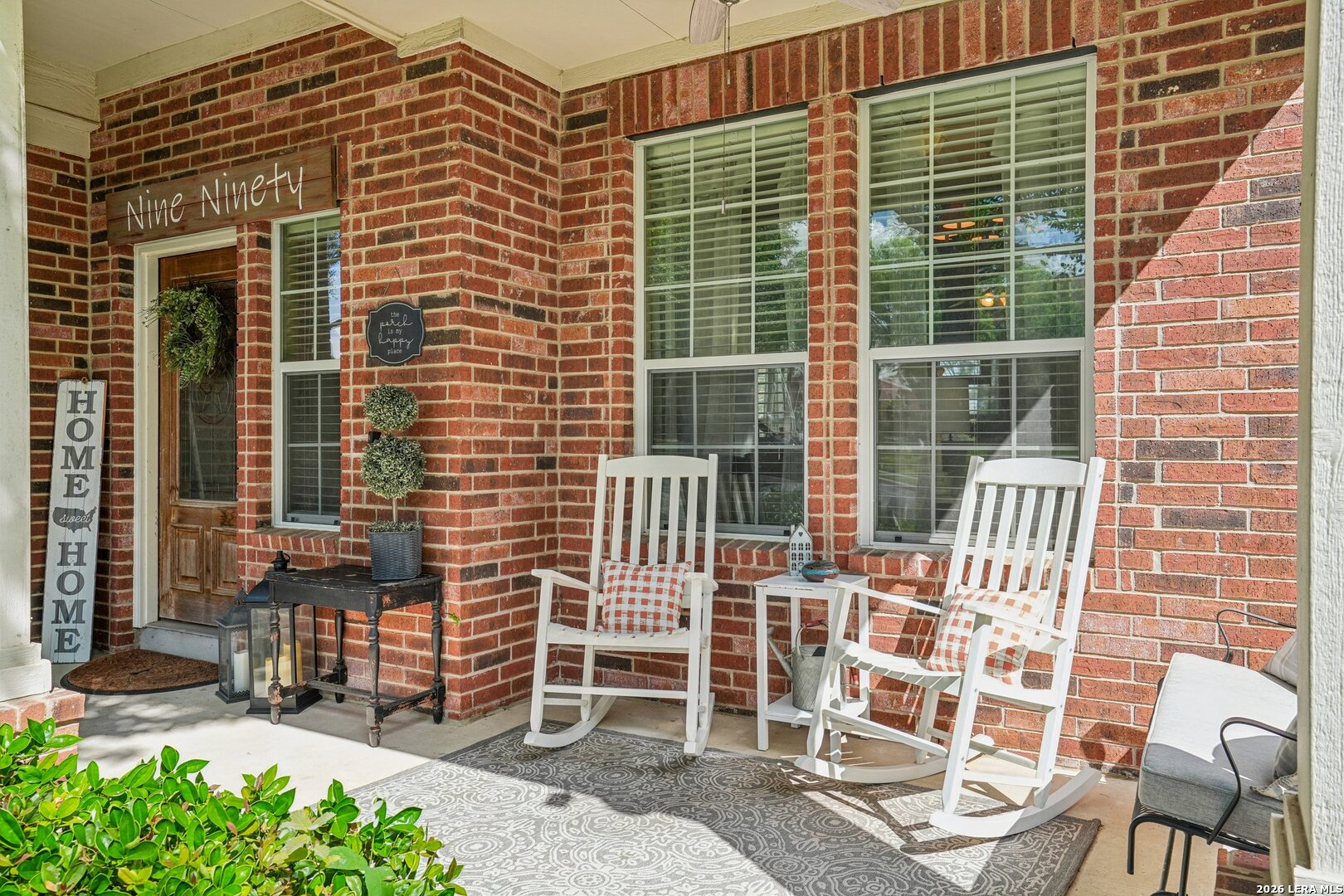 990 Oak Park Schertz TX 78154