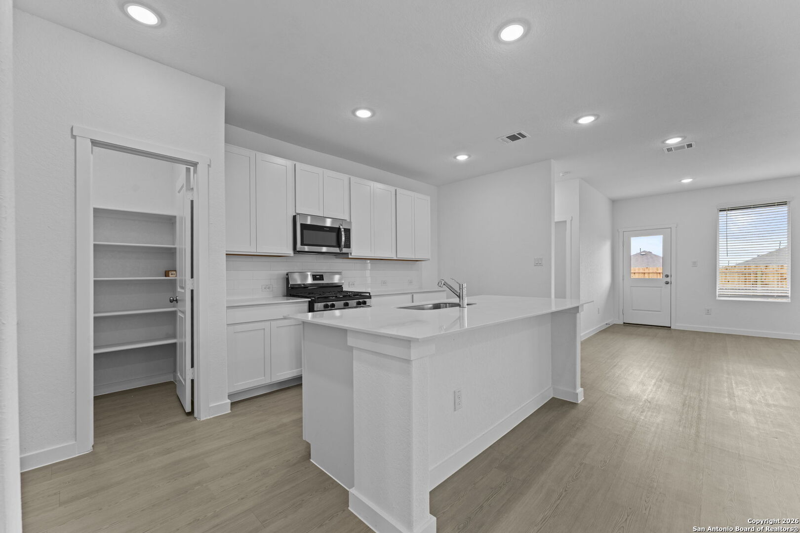 1875 Nuthatch Ridge New Braunfels TX 78130