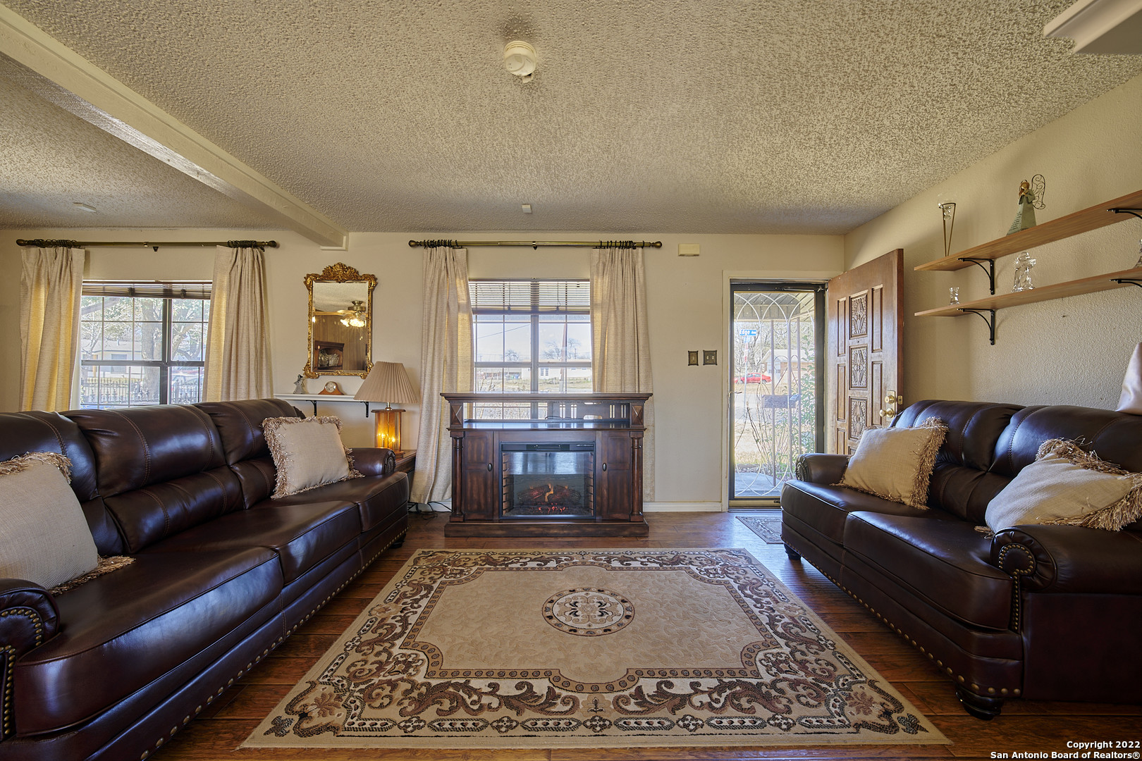142 Edge Avenue San Antonio TX 78223