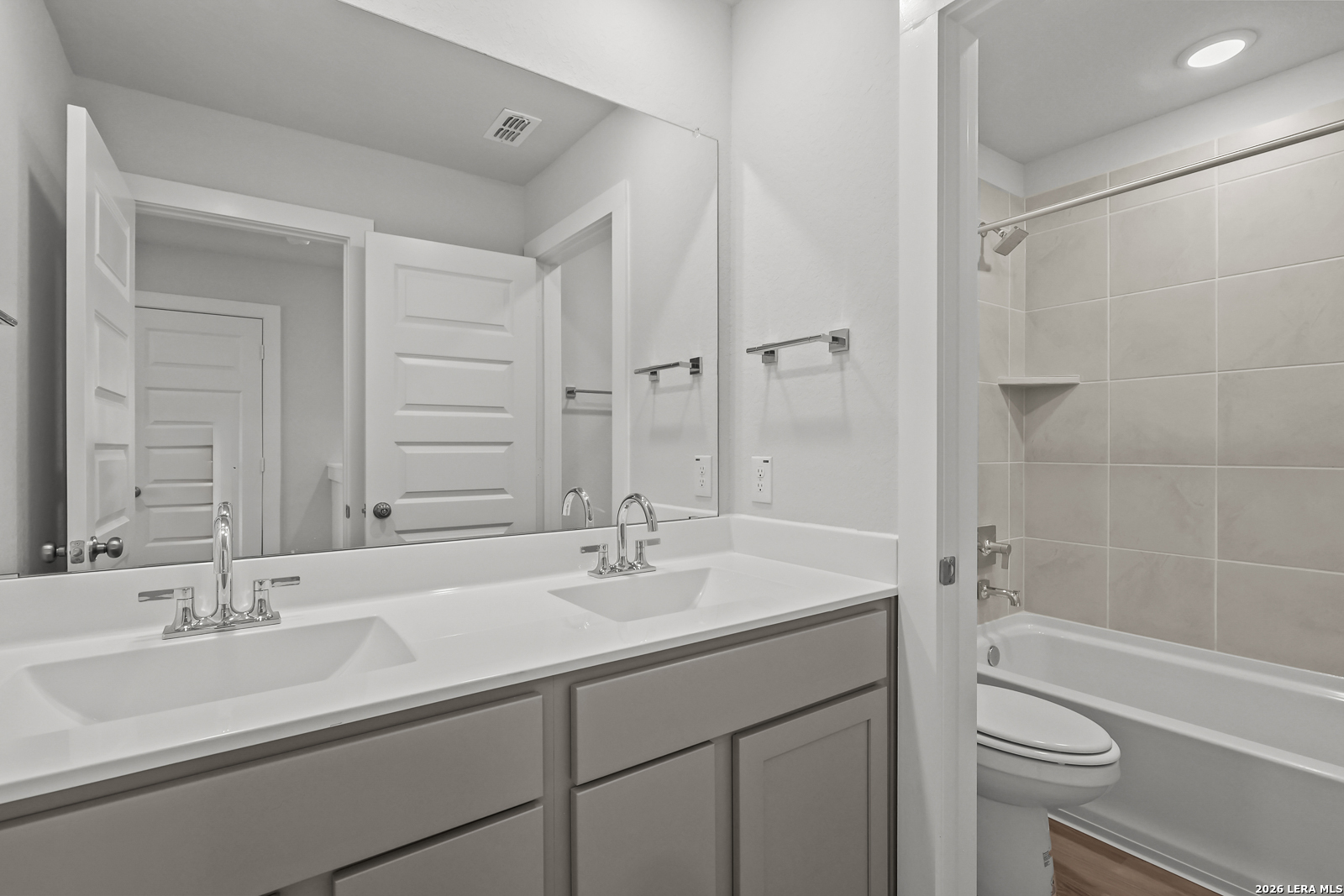 4123 Spirit Star Drive San Antonio TX 78109