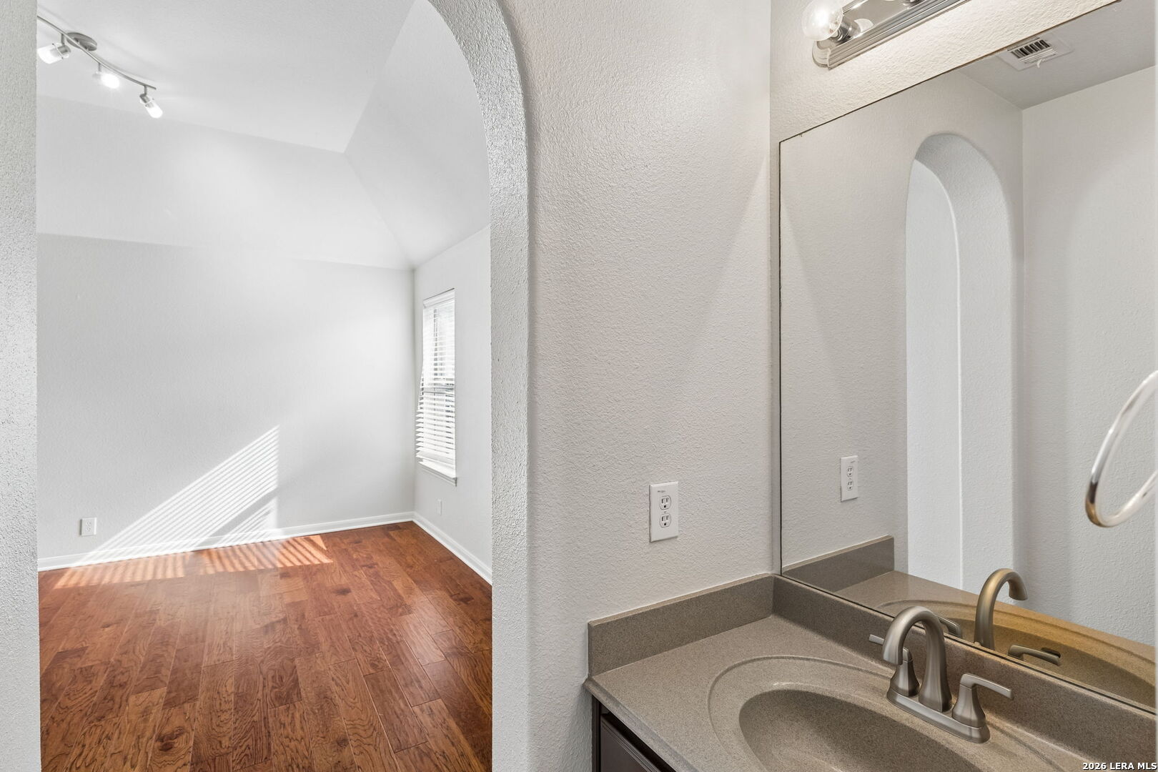3635 Pinnacle Drive San Antonio TX 78261