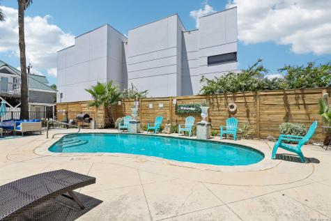 421 Howard Street San Antonio TX 78212