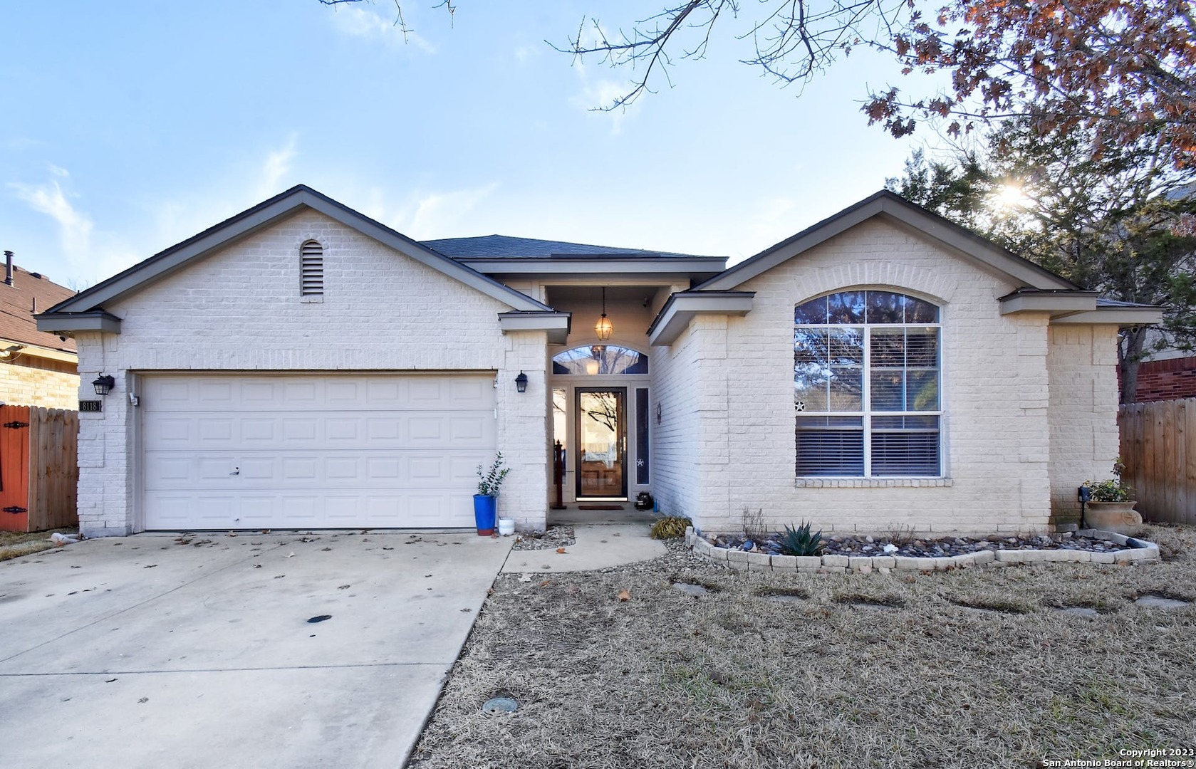 8118 Piney Wood Run San Antonio TX 78255