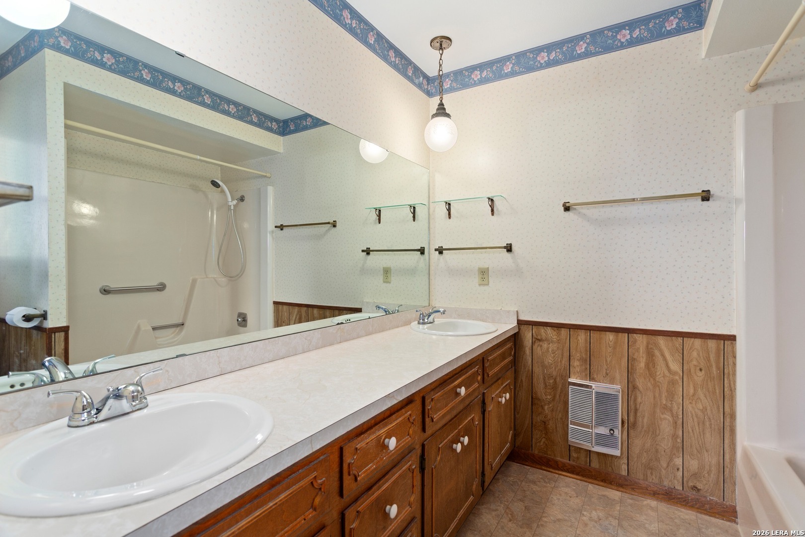 1702 Susan Drive Kerrville TX 78028