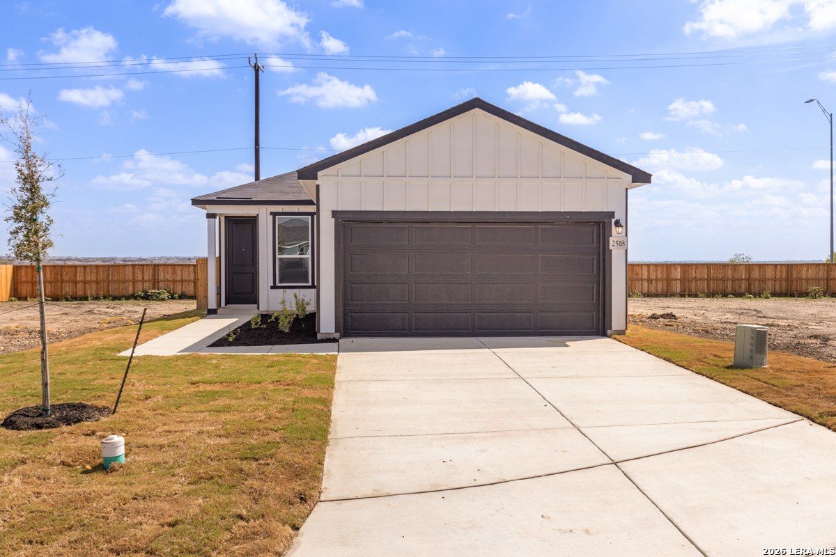 2518 Nachico Place Converse TX 78109