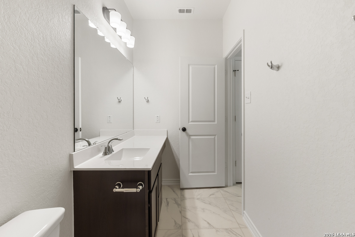 2518 Nachico Place Converse TX 78109