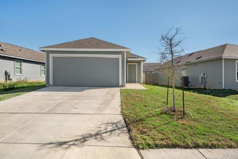 13354 Furyk San Antonio TX 78221