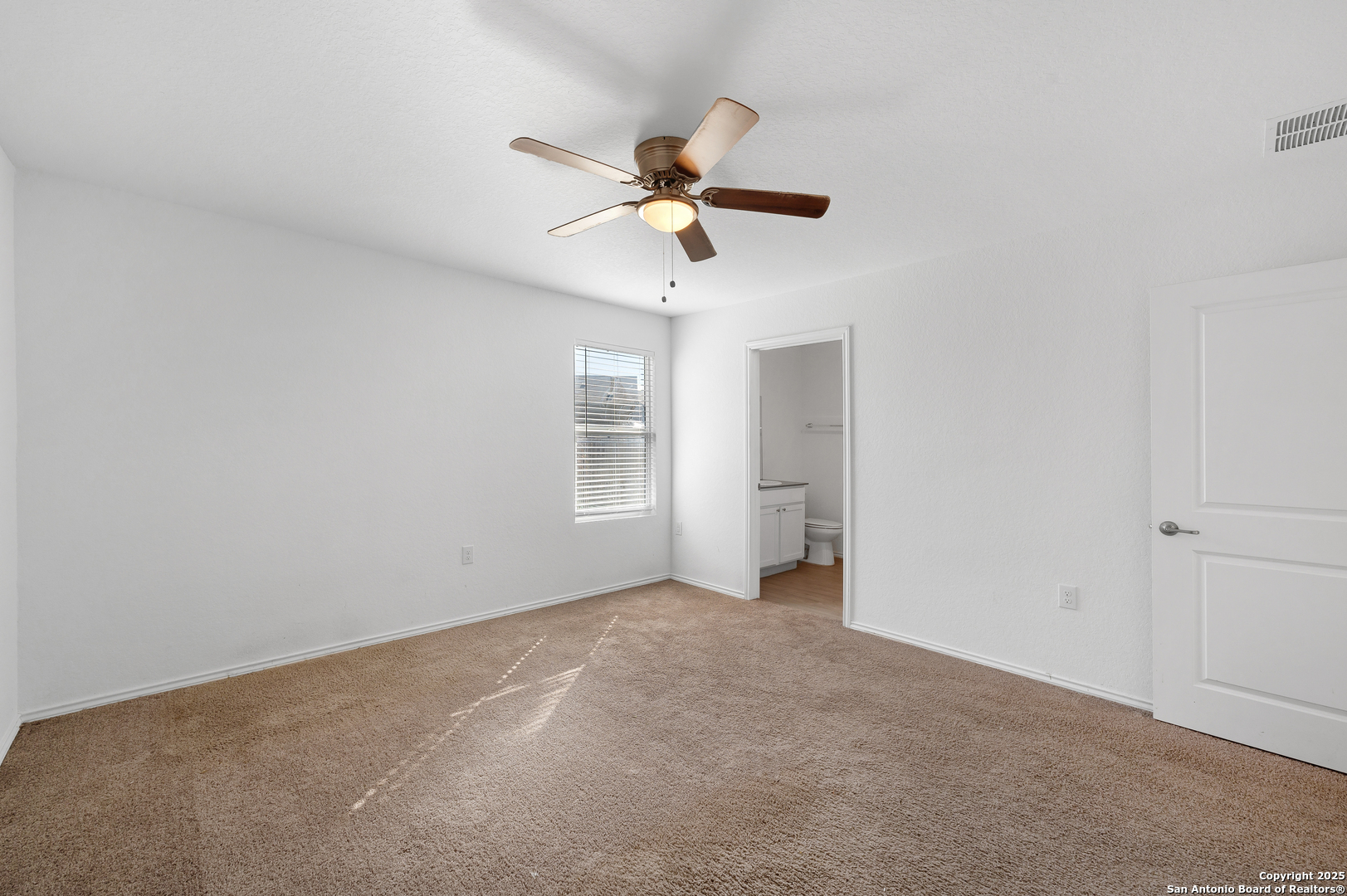 13354 Furyk San Antonio TX 78221