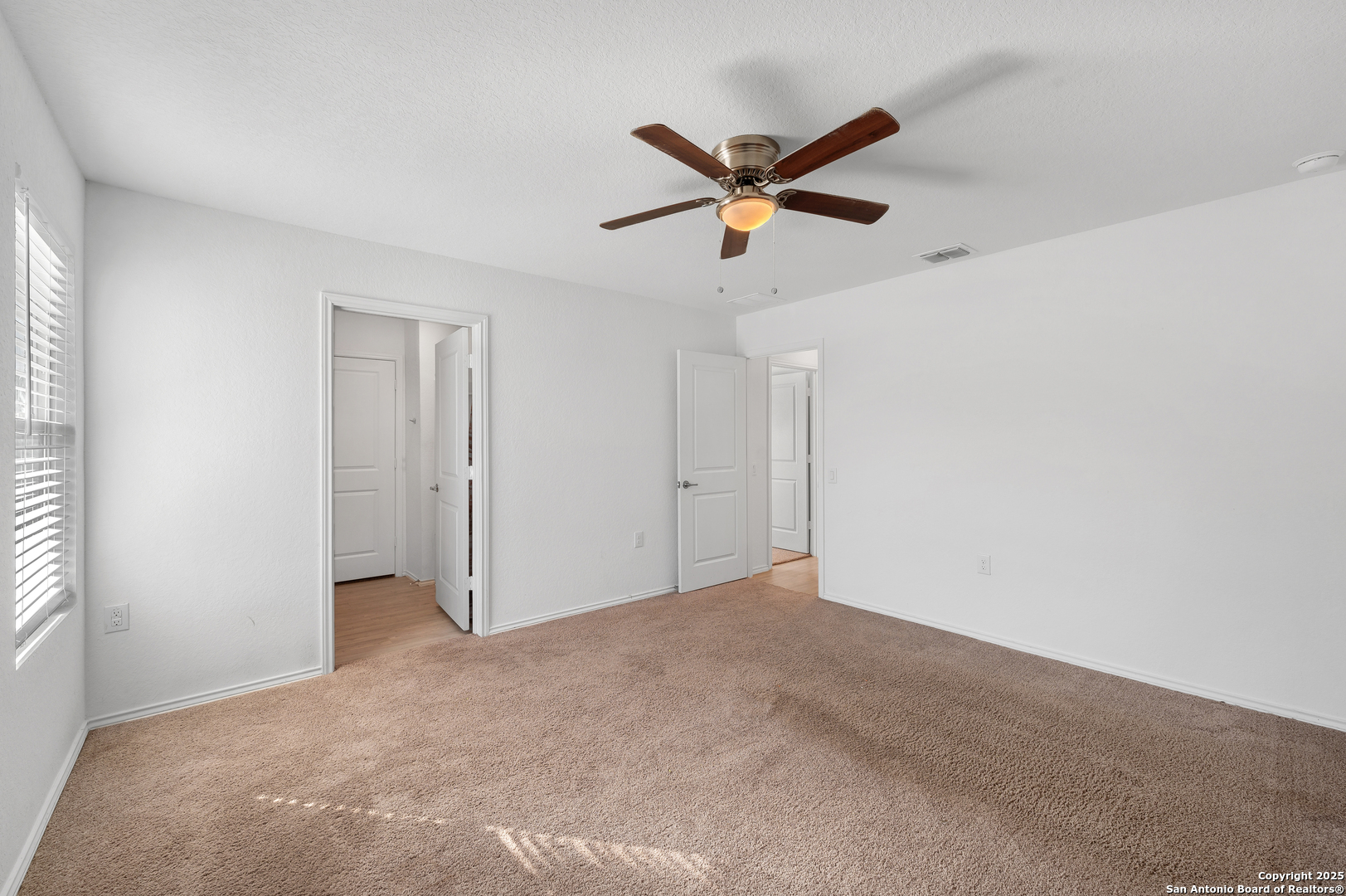 13354 Furyk San Antonio TX 78221