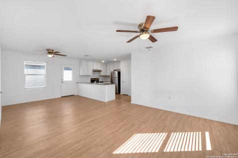 13354 Furyk San Antonio TX 78221