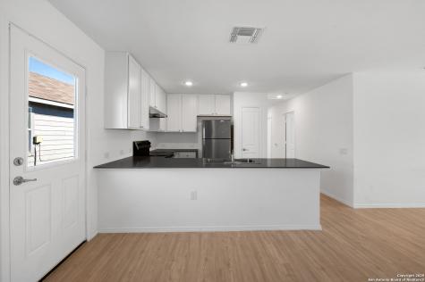 13354 Furyk San Antonio TX 78221