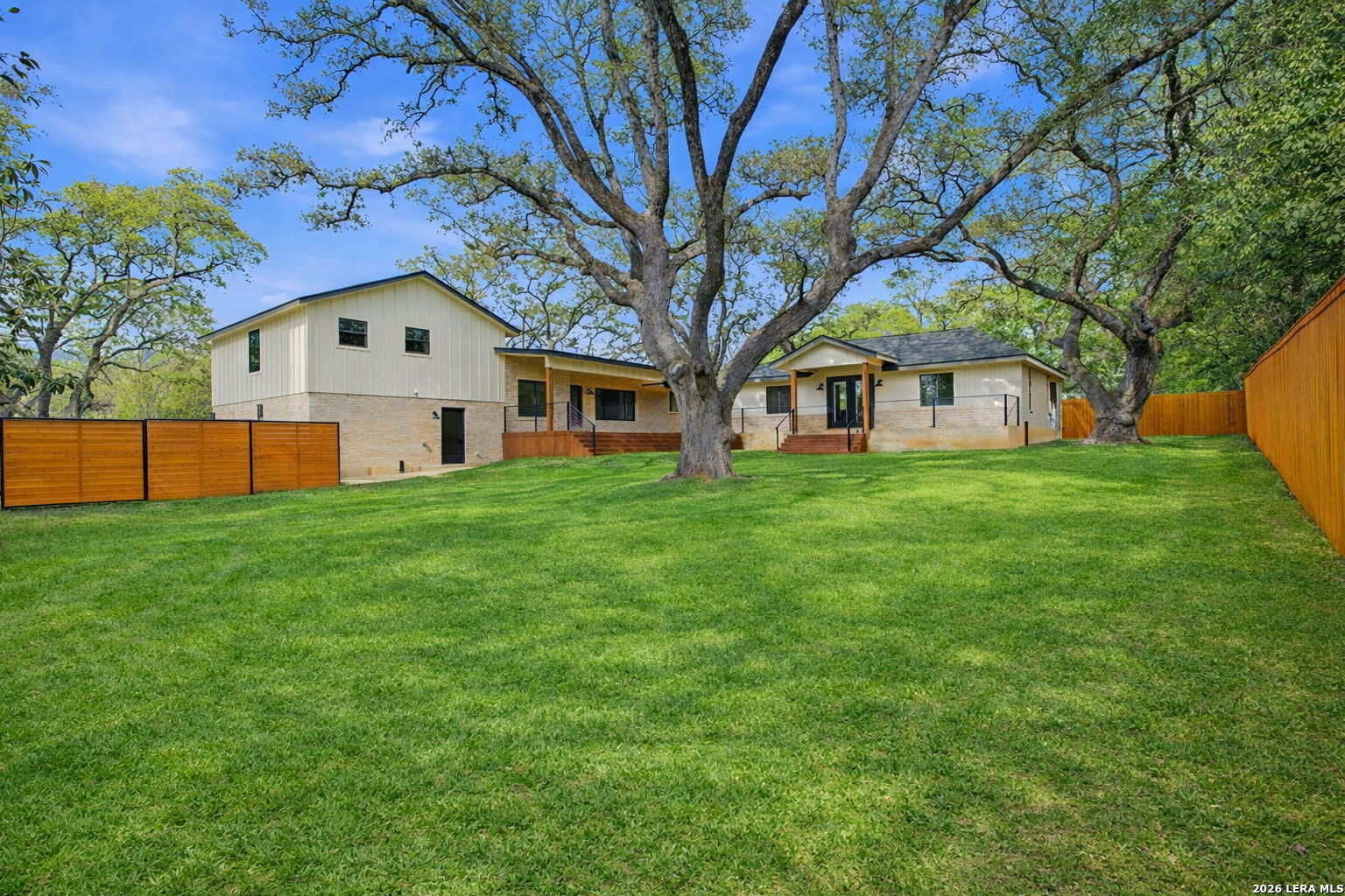118 Tiger Tail Hollywood Park TX 78232