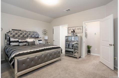 8418 Terlingua Cove Converse TX 78109