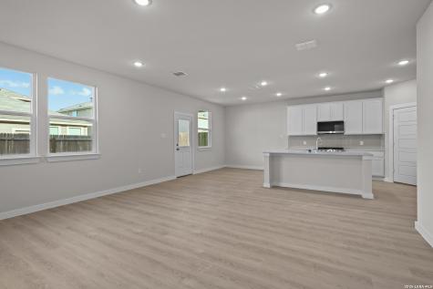 6570 Bufflehead Bend Leon Valley TX 78240