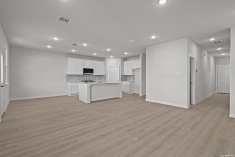 6570 Bufflehead Bend Leon Valley TX 78240