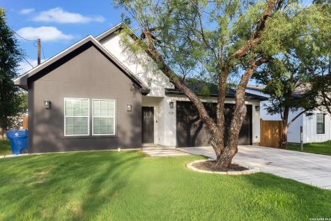 629 Aspen Lane Cottonwood Shores TX 78657