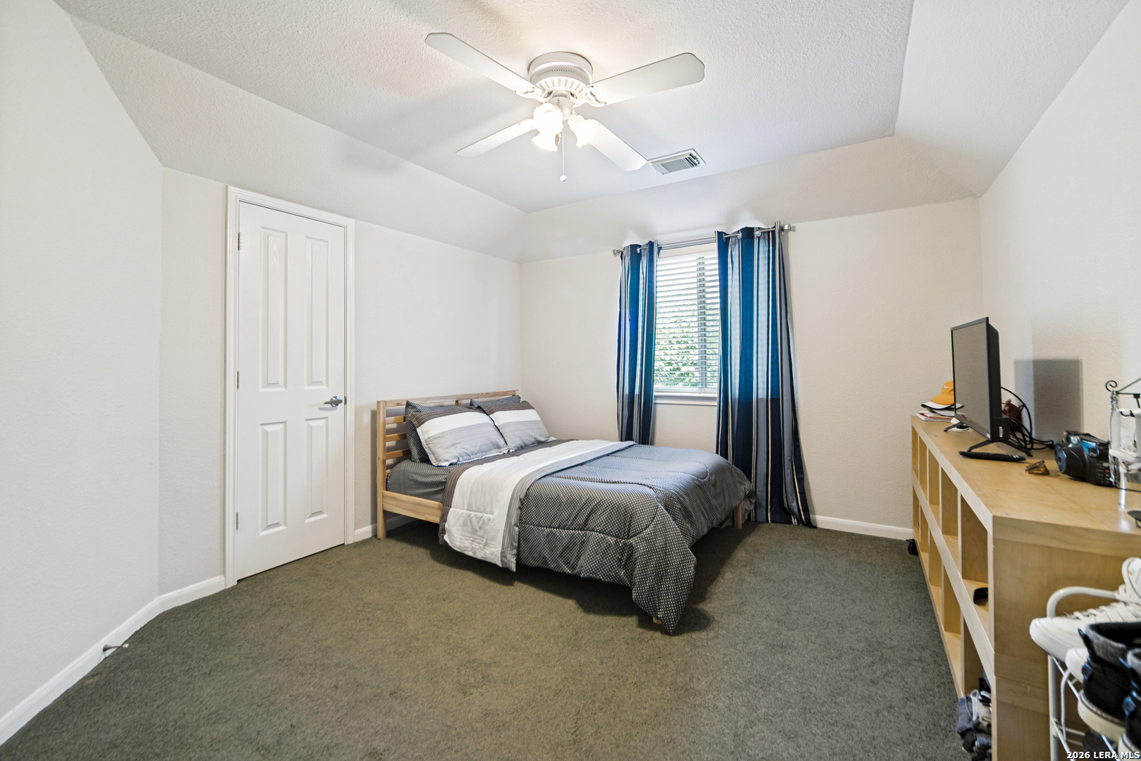 711 Turtle Hill San Antonio TX 78260