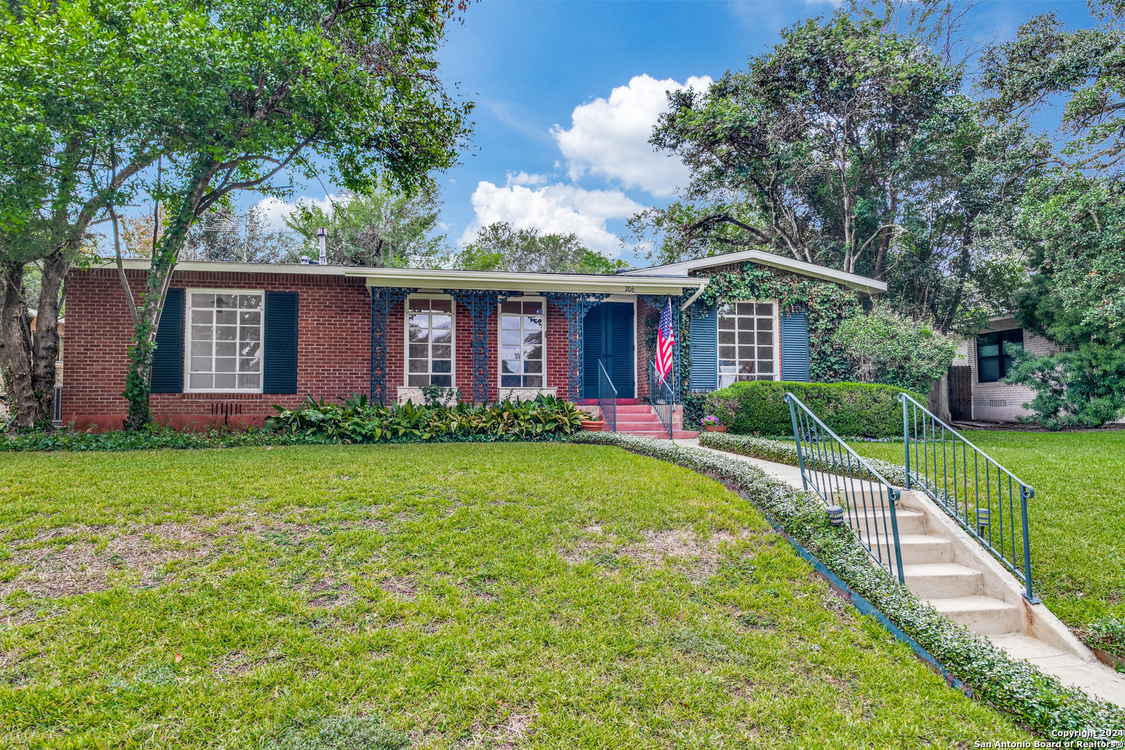 206 Oakleaf Drive San Antonio TX 78209