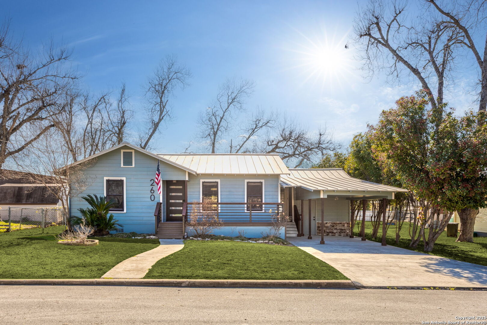 260 S Hickory Avenue New Braunfels TX 78130