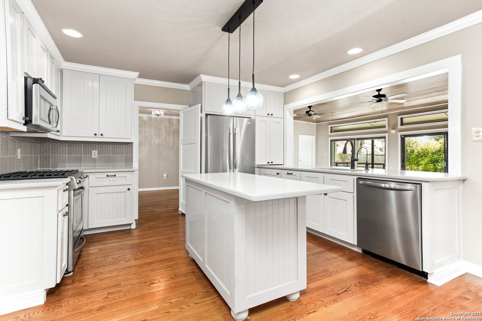 260 S Hickory Avenue New Braunfels TX 78130