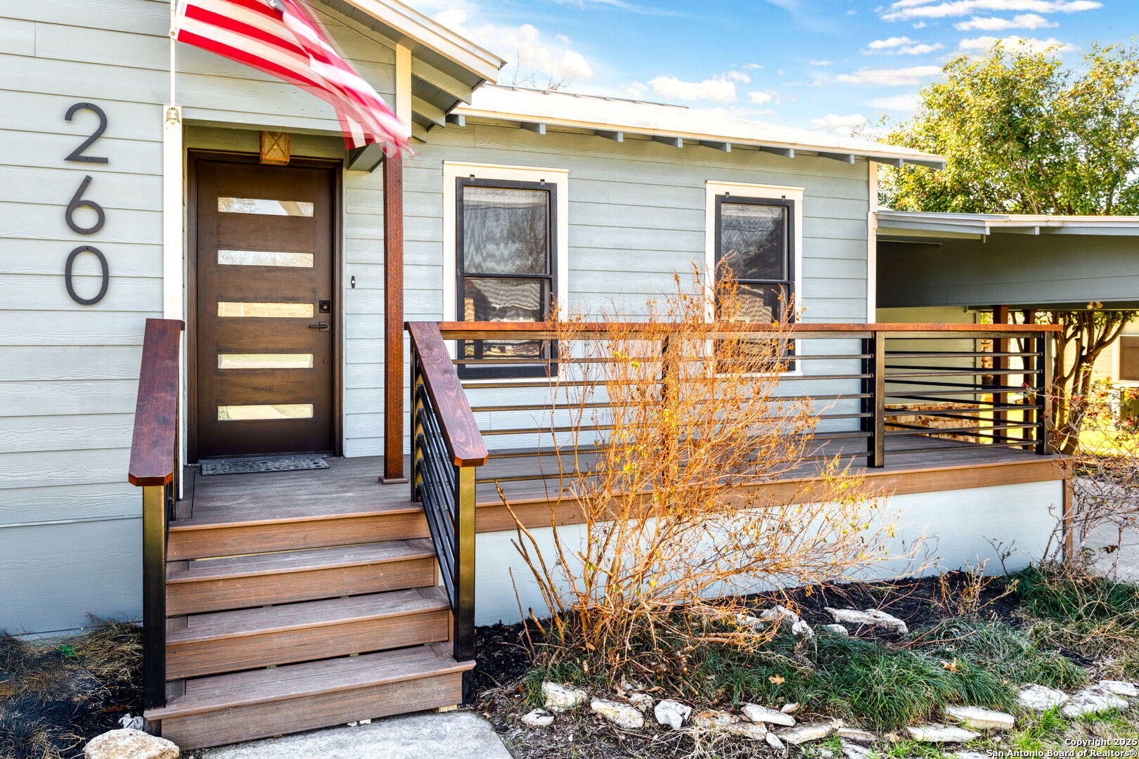 260 S Hickory Avenue New Braunfels TX 78130
