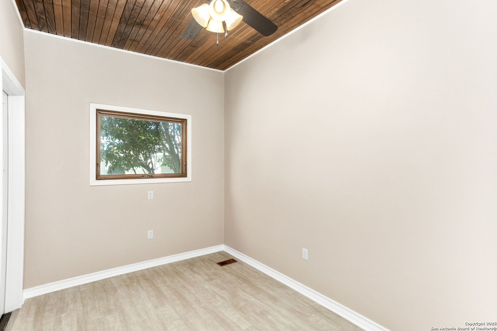 260 S Hickory Avenue New Braunfels TX 78130
