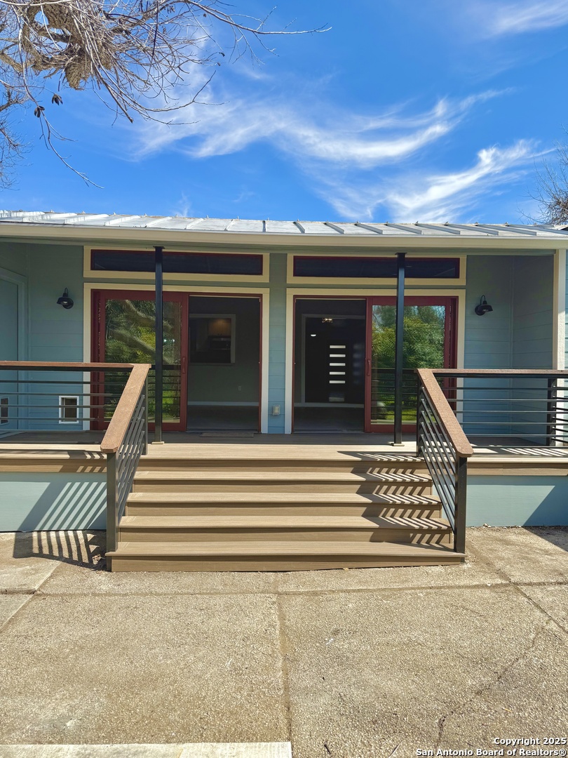 260 S Hickory Avenue New Braunfels TX 78130