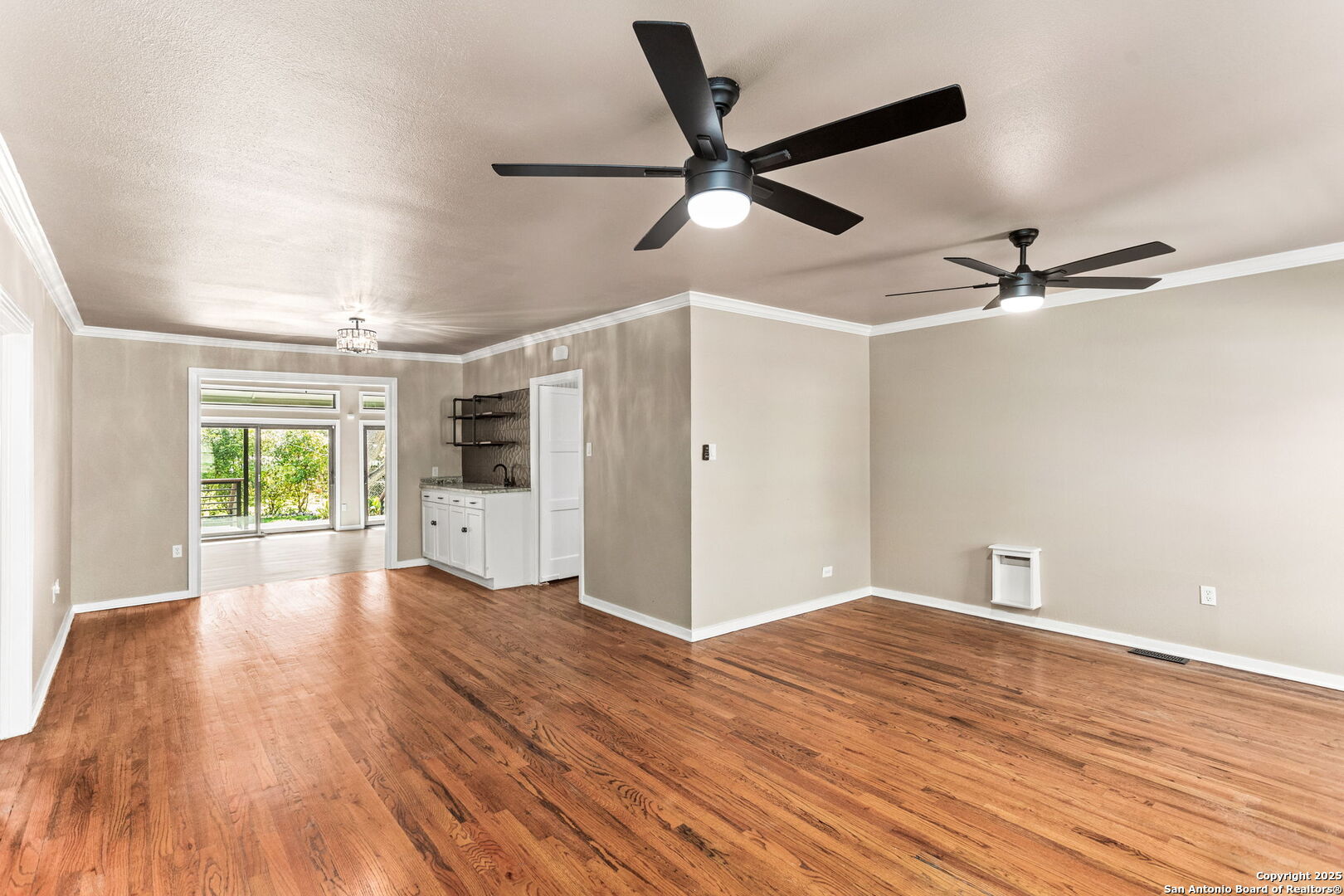 260 S Hickory Avenue New Braunfels TX 78130