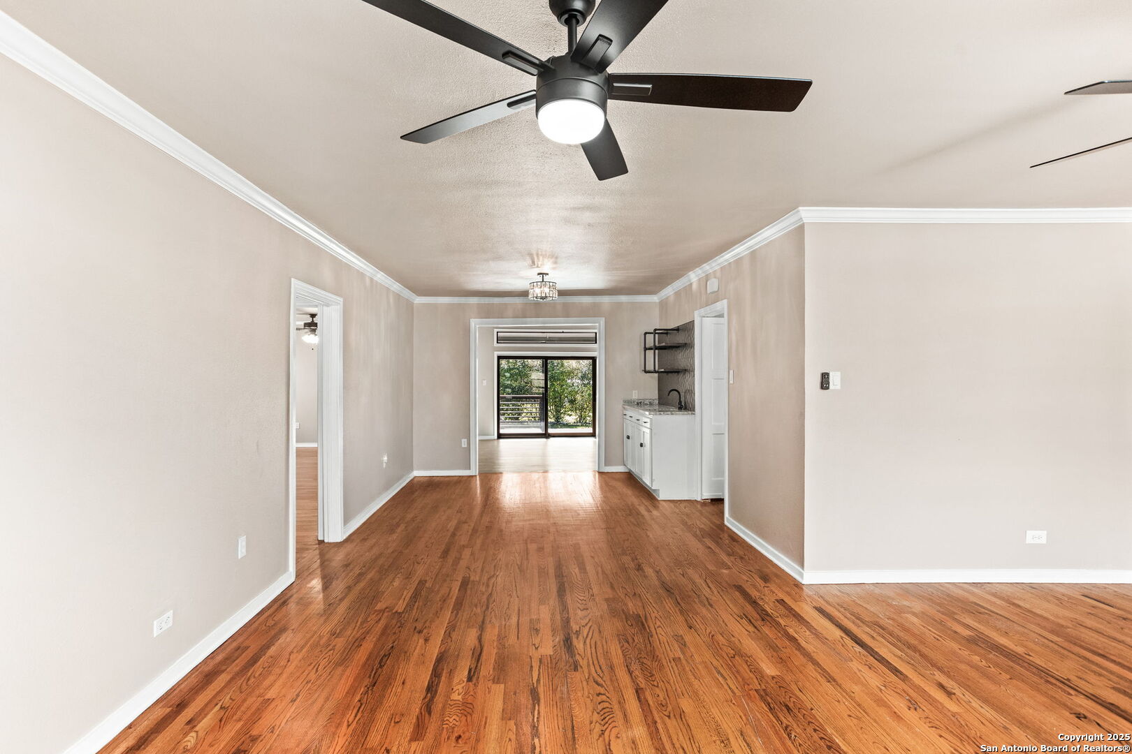 260 S Hickory Avenue New Braunfels TX 78130