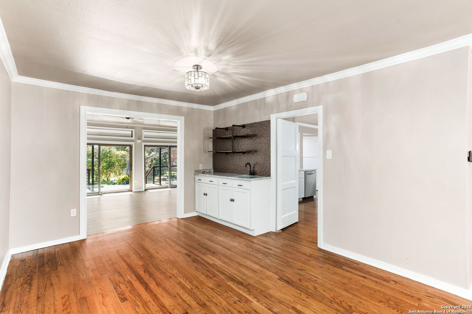 260 S Hickory Avenue New Braunfels TX 78130