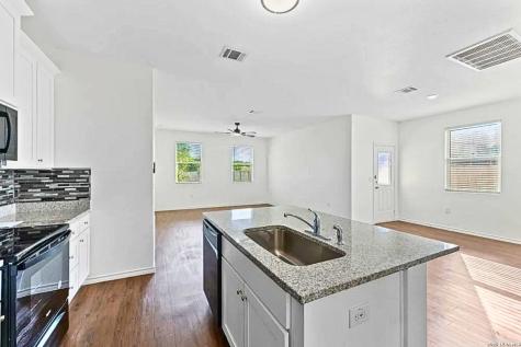 6630 Freedom Ridge San Antonio TX 78242