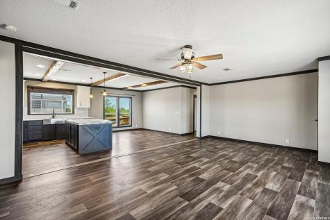 290 Lilly Bear Lane Moore TX 78057