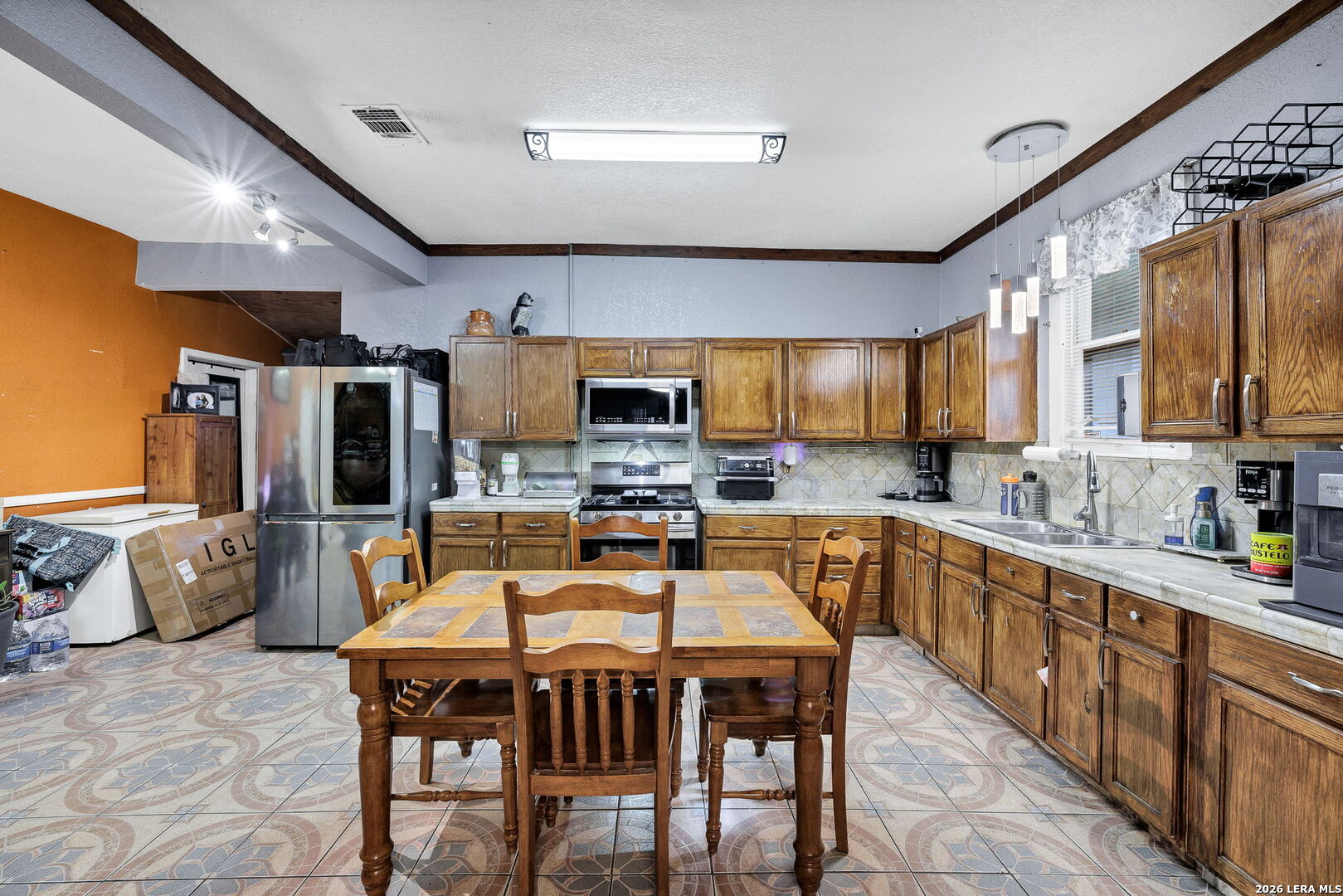 1518 W Travis San Antonio TX 78207