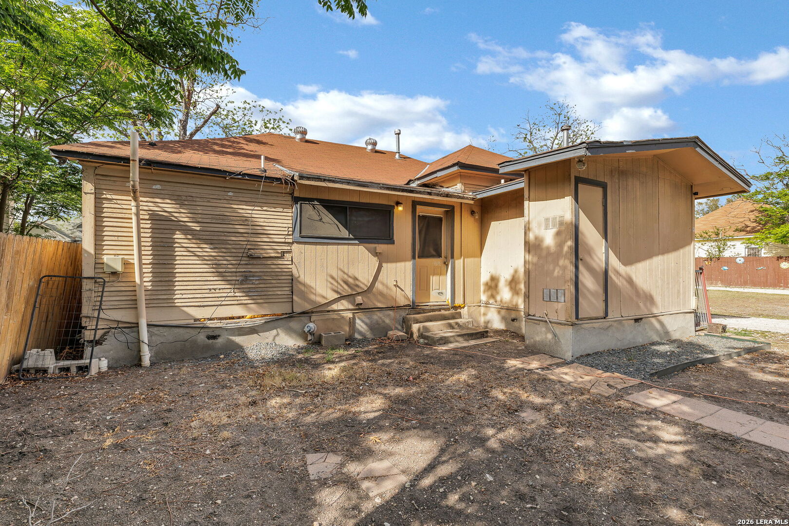 1518 W Travis San Antonio TX 78207